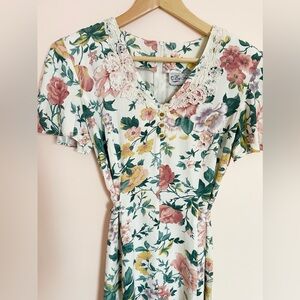 Vintage En Focus floral midi dress size 7/8
